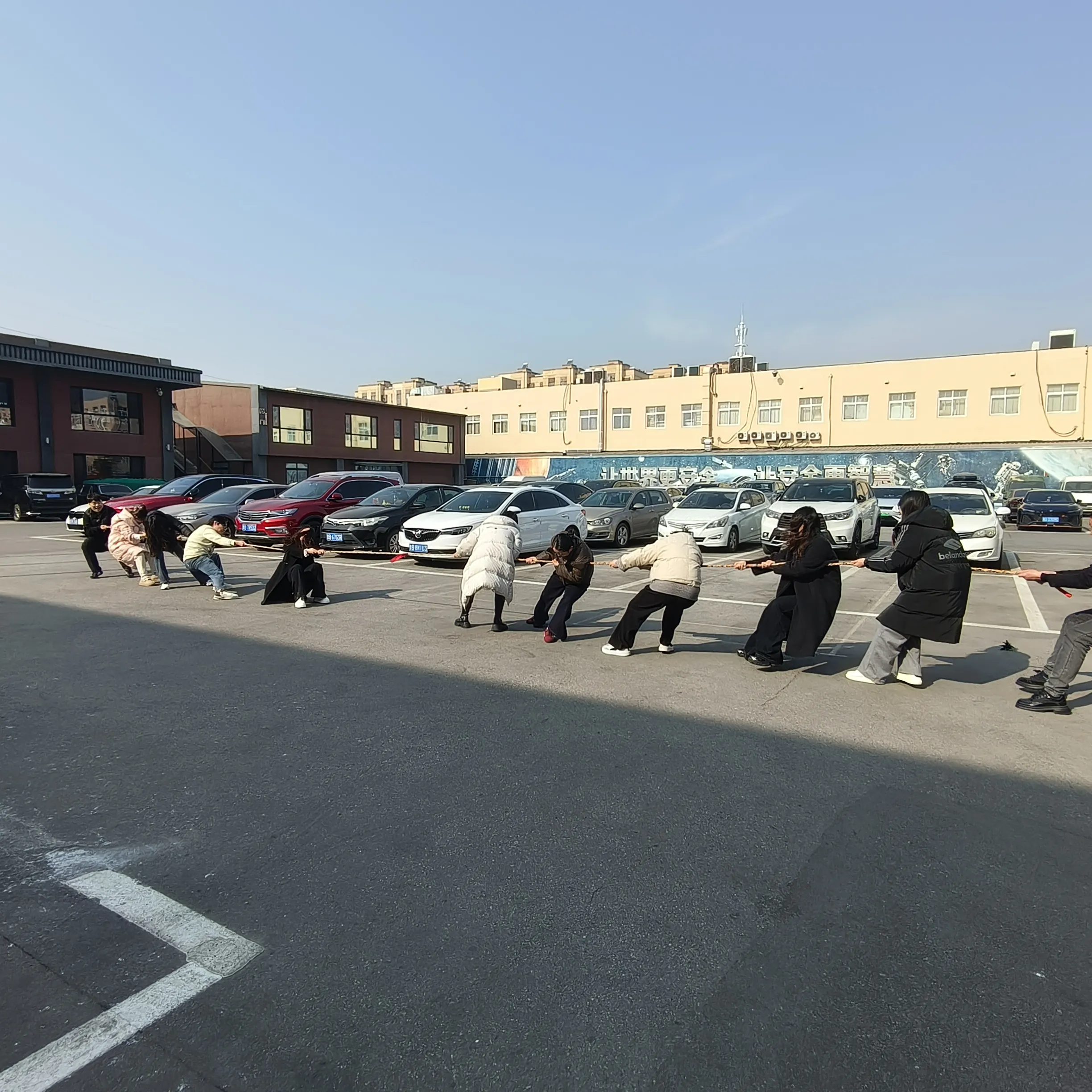 Haozhifeng Mengadakan Kegiatan Team Building