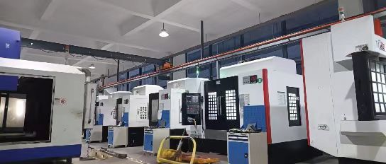 Mesin Haozhifeng Memperkuat Manajemen Produksi untuk Efisiensi Lebih Besar
